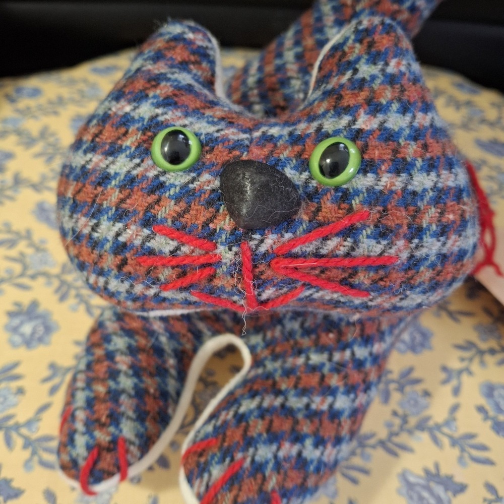Vintage Highland Characters FolkArt Handmade Cat Stuffed‎ Animal Toy 'Sally'